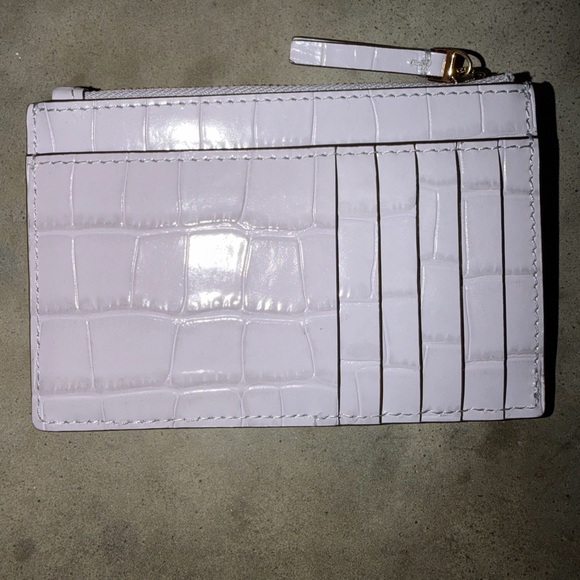 Tory Burch Black Quilted Crossbody Bag with Cream Card Holder - Picture 8 of 8